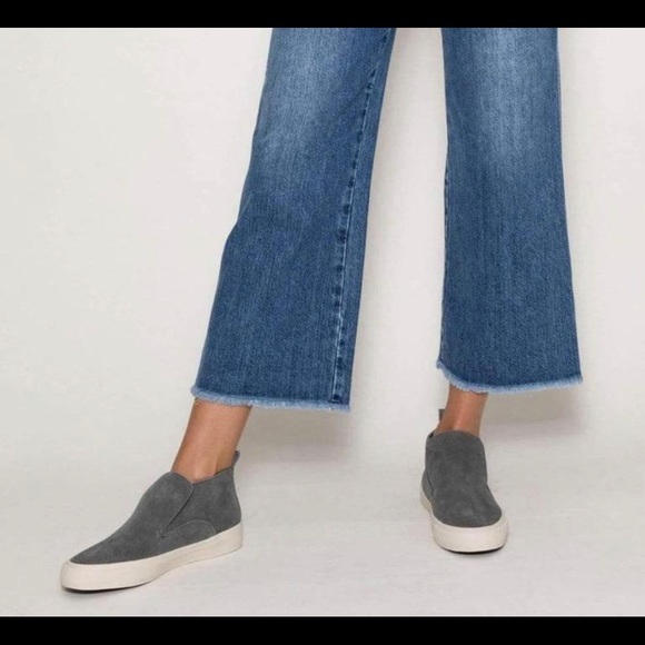 SEAVEES "HUNTINGTON MIDDIE" Slip on Sneaker - Picture 8 of 8